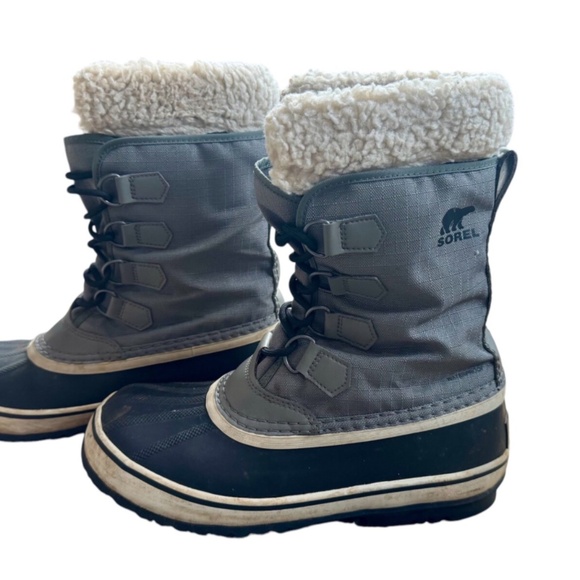 Sorel Women's Waterproof Winter Boots- Gray/Black,Insulated,Warm Snow Boots Sz.9 - Picture 2 of 7